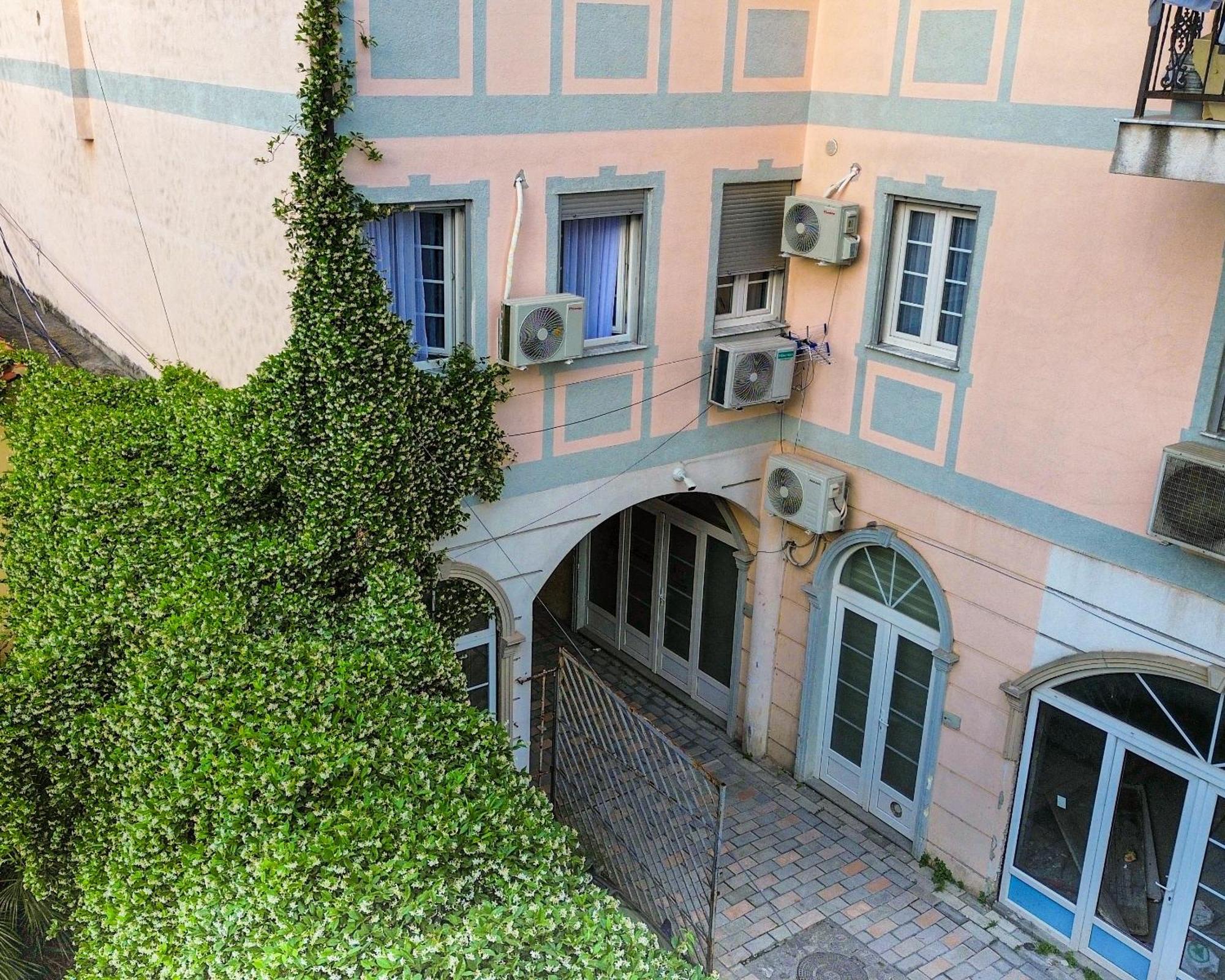 Marina Apartment - The Ocean Heart Of Shkodra Luaran gambar