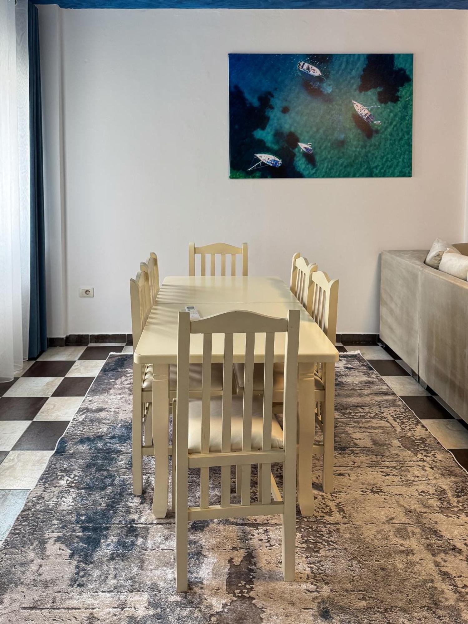 Marina Apartment - The Ocean Heart Of Shkodra Luaran gambar